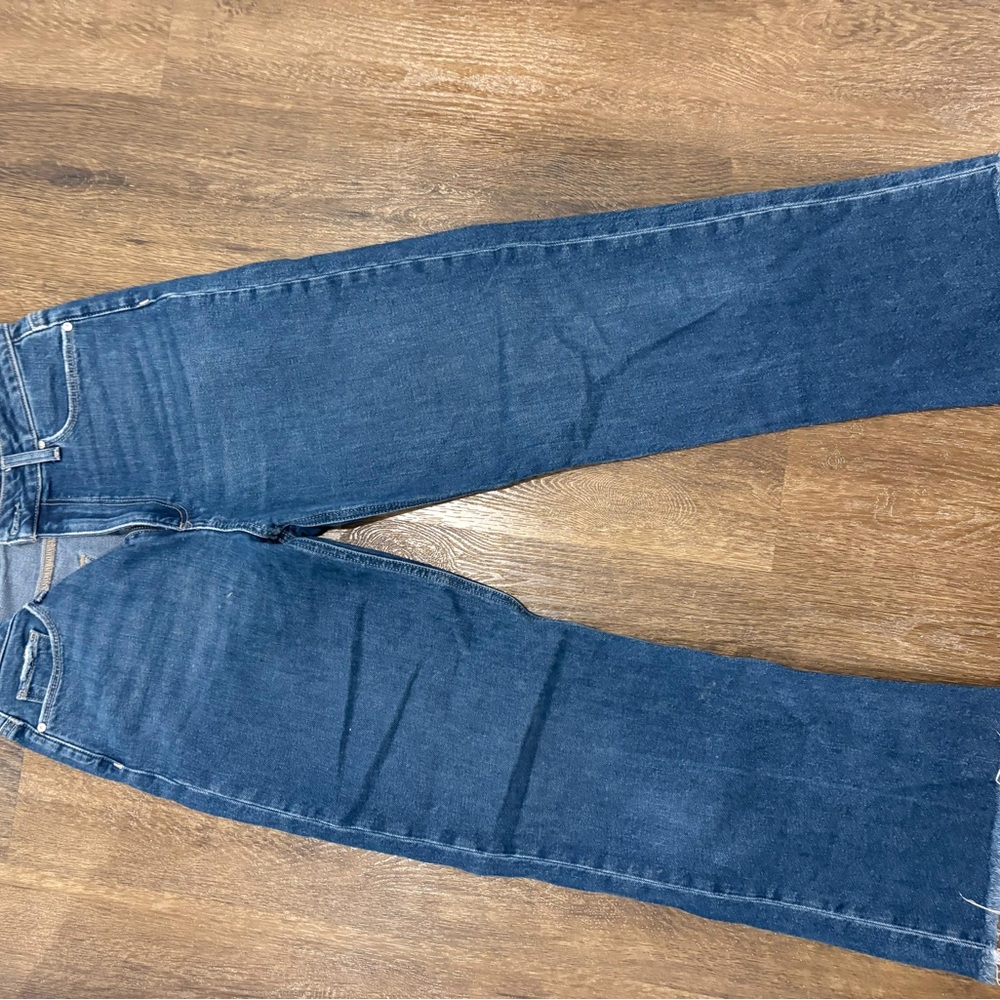 PAIGE Leenah Ankle Jeans in medium blue wash